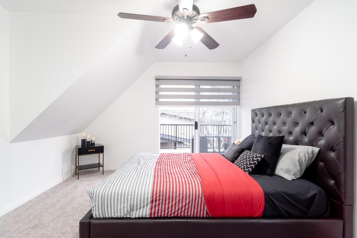 Spacious & Modern By The Beach White Rock Exteriör bild