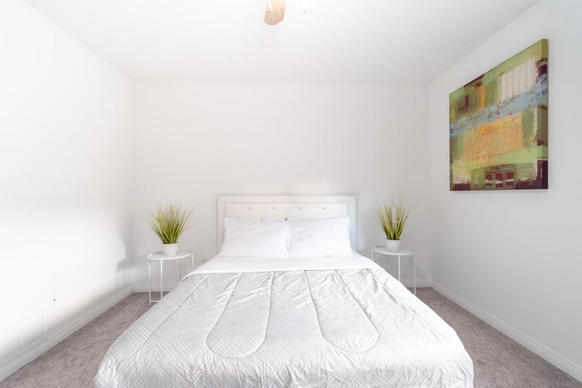 Spacious & Modern By The Beach White Rock Exteriör bild